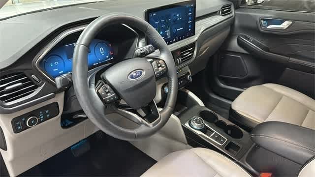 Thumbnail: 2024 Ford Escape - 9