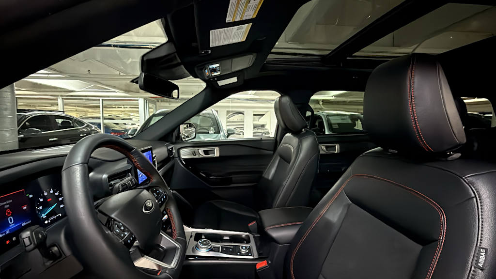 Thumbnail: 2023 Ford Explorer - 9