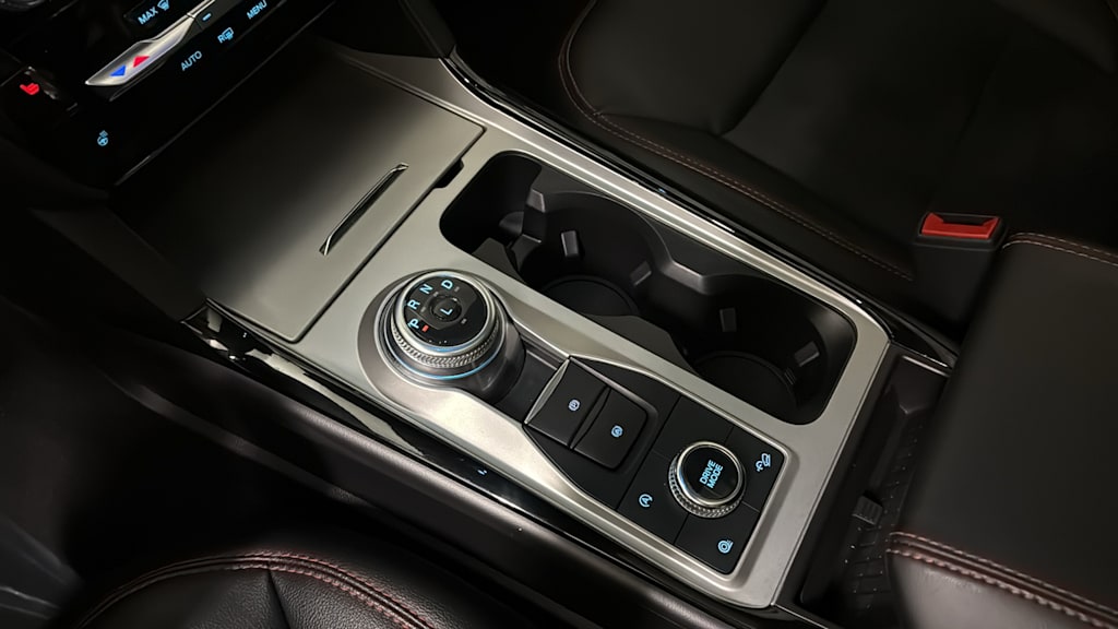 Thumbnail: 2023 Ford Explorer - 16