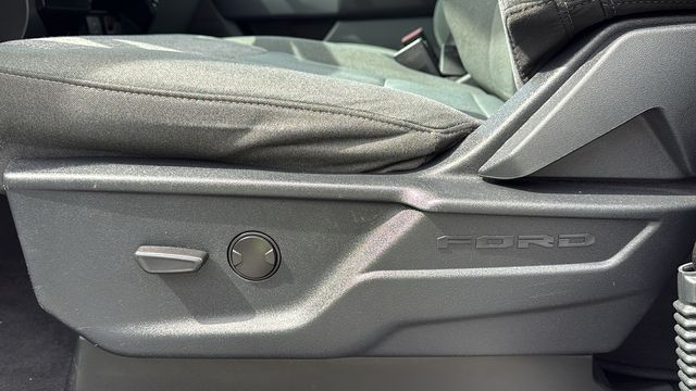 Thumbnail: 2023 Ford F-150 - 21