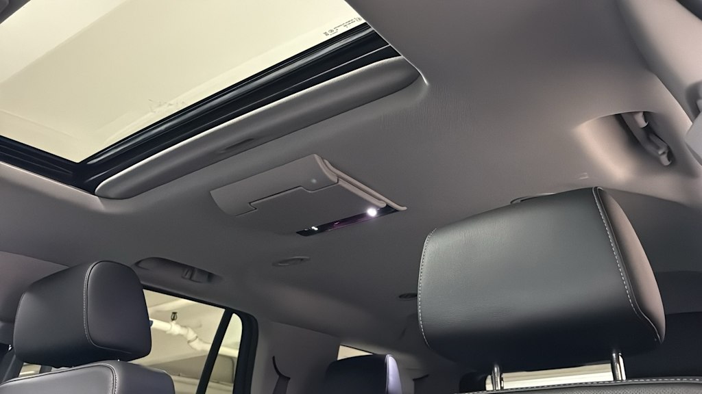 Thumbnail: 2020 Chevrolet Tahoe - 31