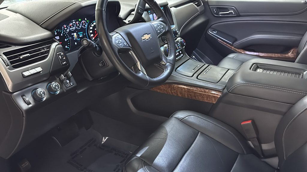 Thumbnail: 2020 Chevrolet Tahoe - 13