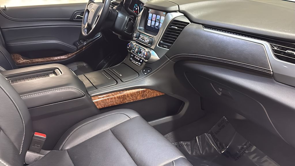 Thumbnail: 2020 Chevrolet Tahoe - 14