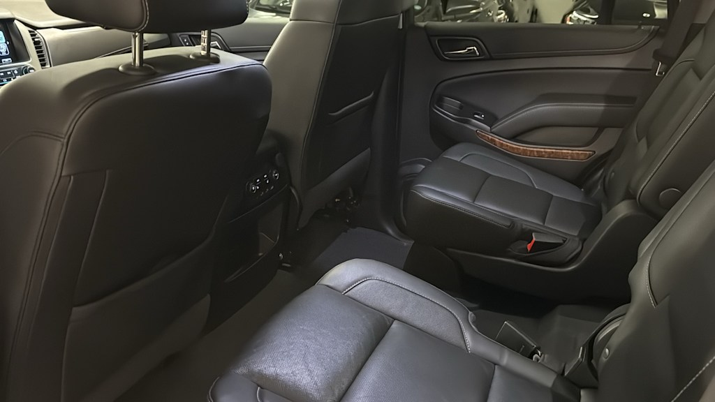 Thumbnail: 2020 Chevrolet Tahoe - 34