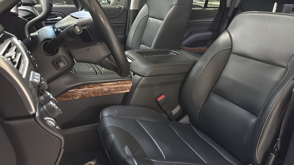 Thumbnail: 2020 Chevrolet Tahoe - 10