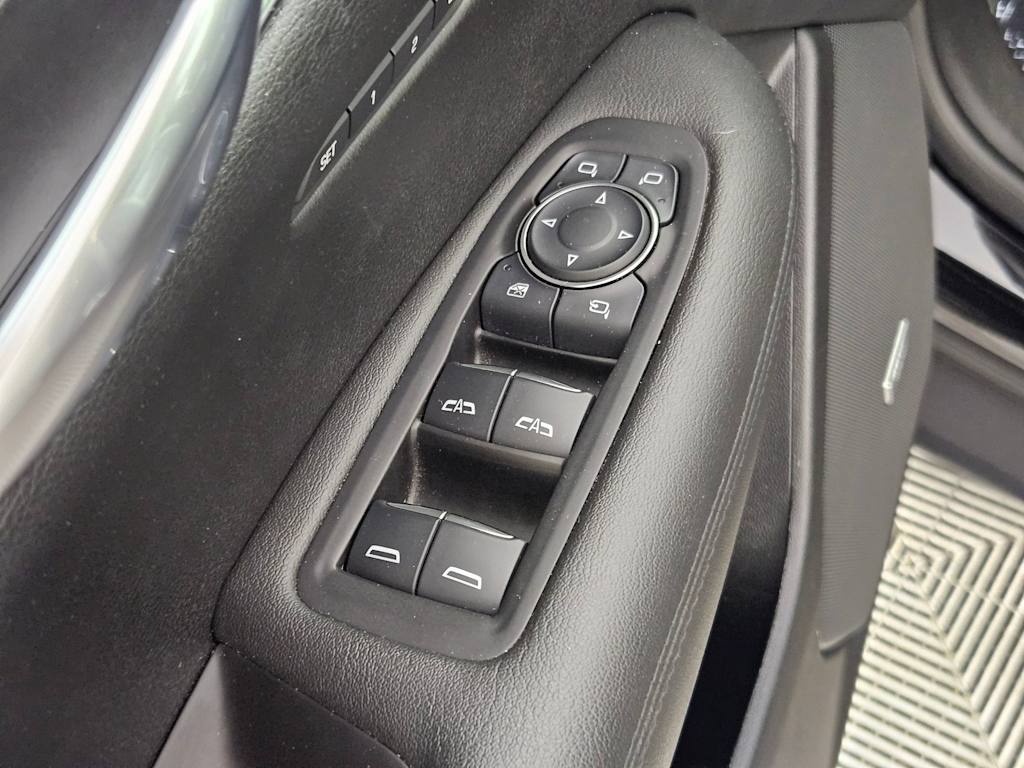2017 Cadillac XT5 Luxury 27