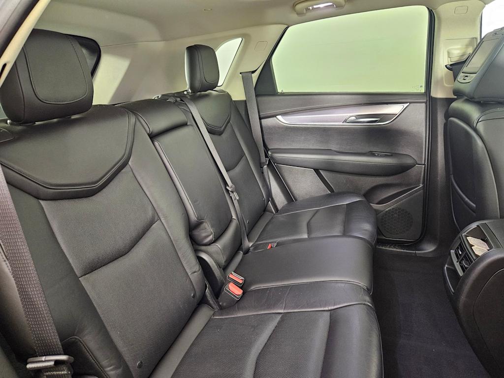 2017 Cadillac XT5 Luxury 30
