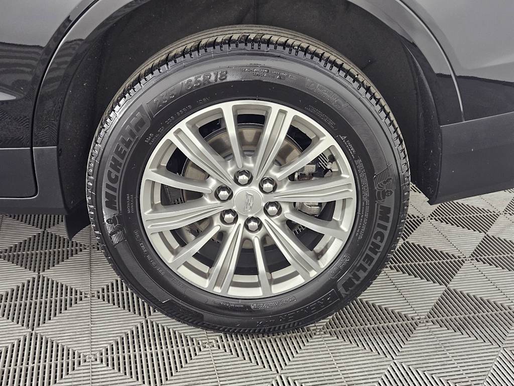 2017 Cadillac XT5 Luxury 8