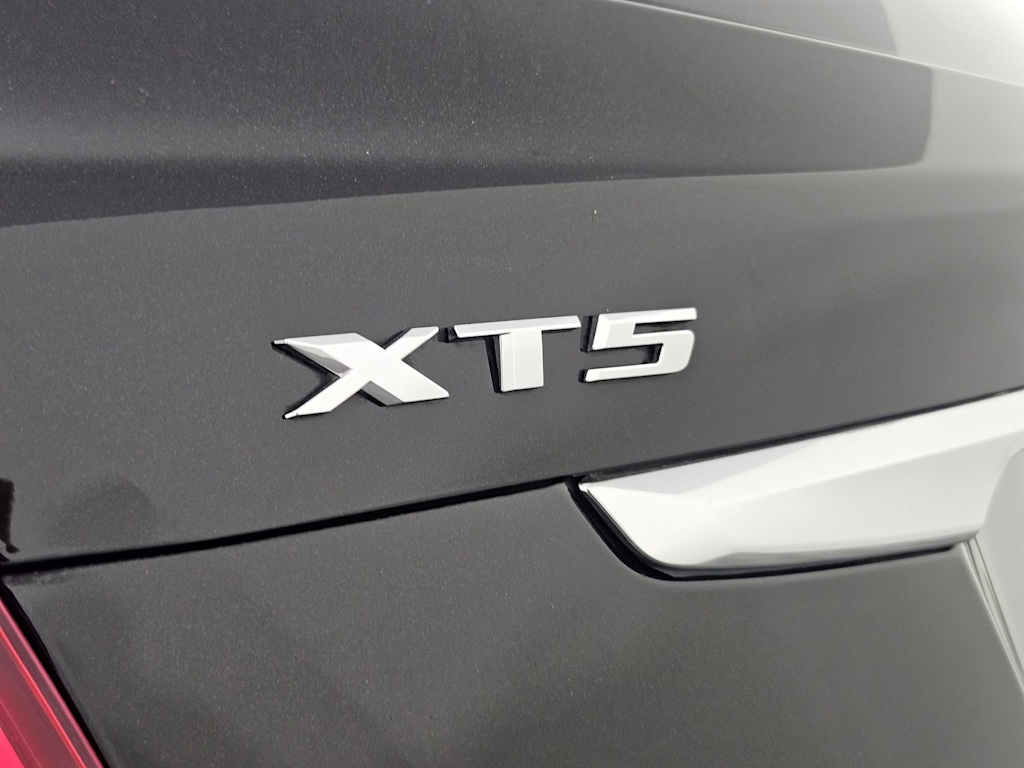 2017 Cadillac XT5 Luxury 26