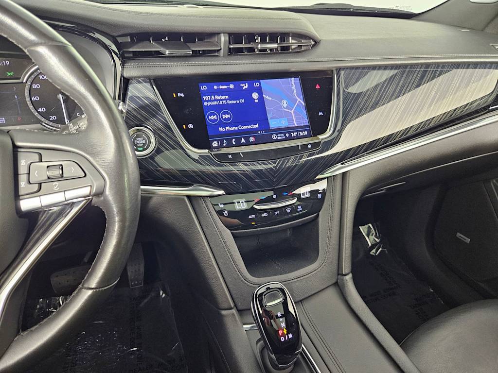 Thumbnail: 2023 Cadillac XT6 - 14
