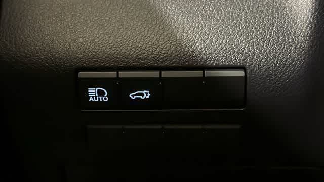 Thumbnail: 2020 Lexus RX - 24