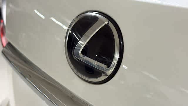 Thumbnail: 2020 Lexus RX - 7