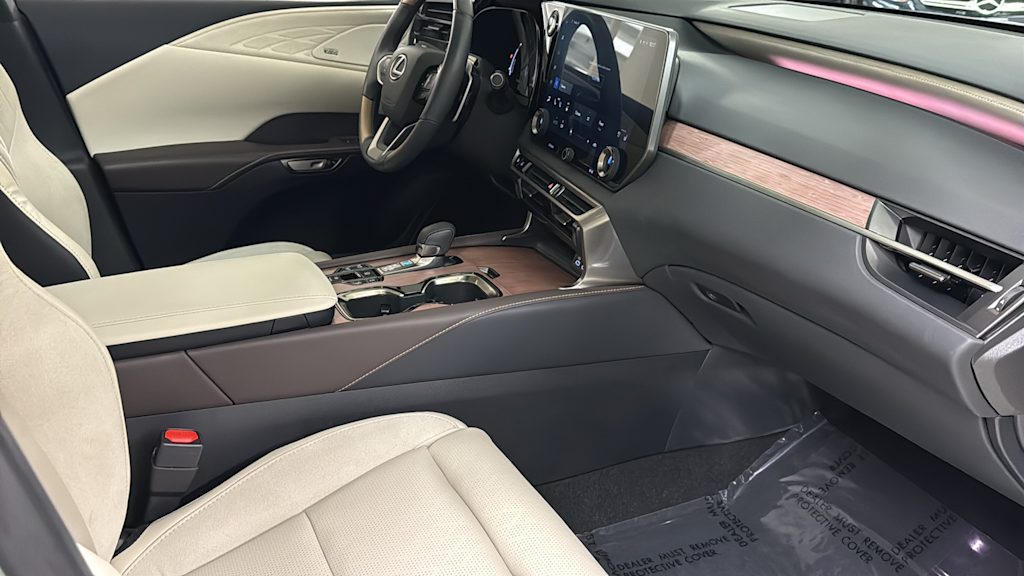 Thumbnail: 2024 Lexus RX - 14