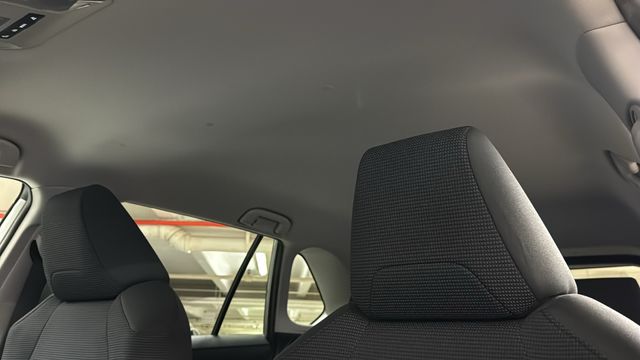 Thumbnail: 2024 Toyota RAV4 - 31