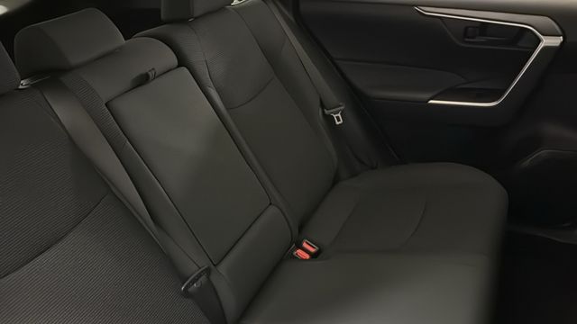Thumbnail: 2024 Toyota RAV4 - 35