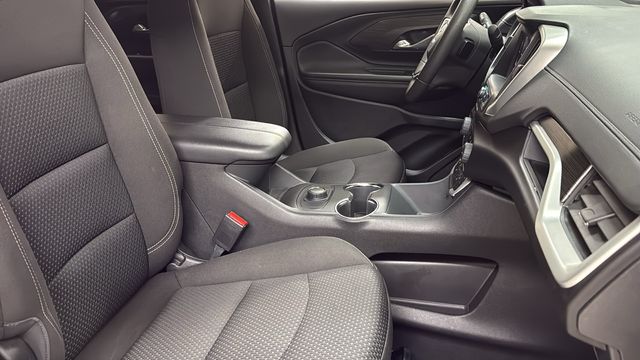 Thumbnail: 2024 GMC Terrain - 36