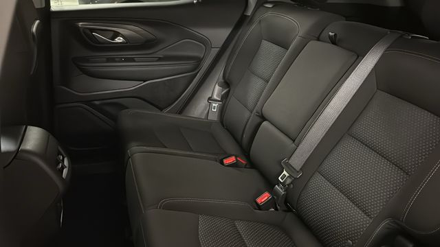 Thumbnail: 2024 GMC Terrain - 32