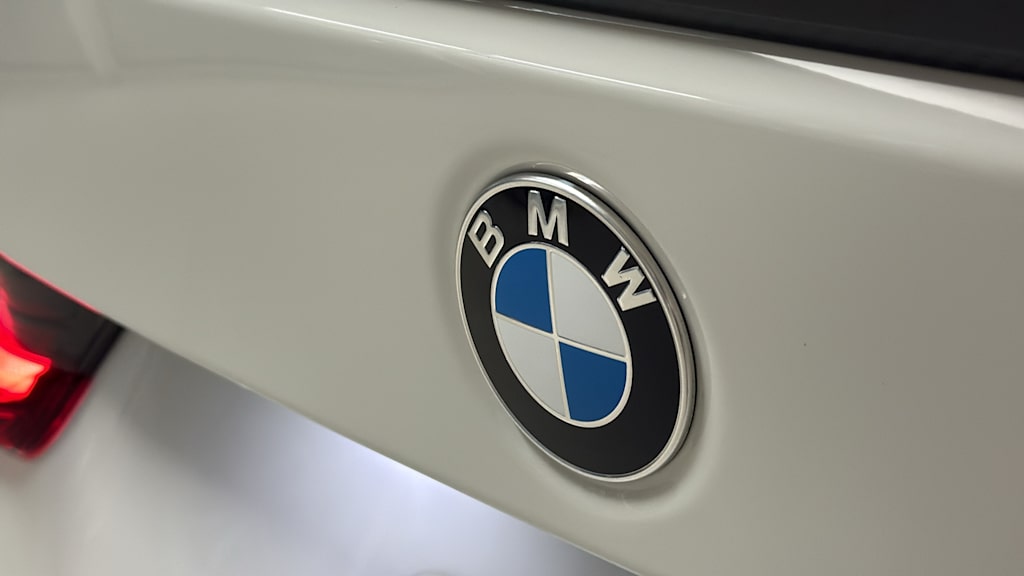 Thumbnail: 2024 BMW 3 Series - 7