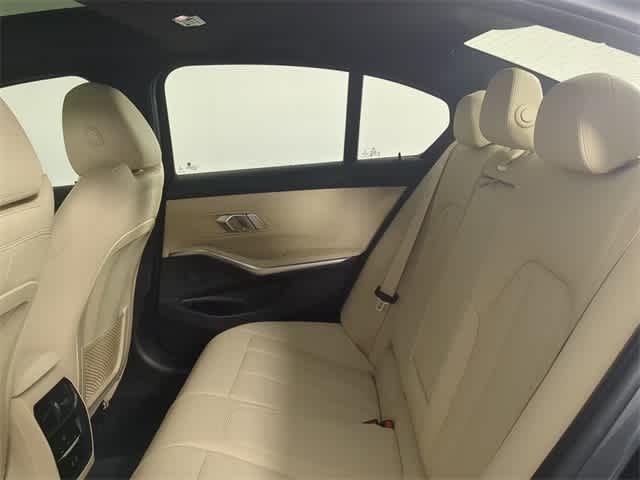 Thumbnail: 2021 BMW 3 Series - 30