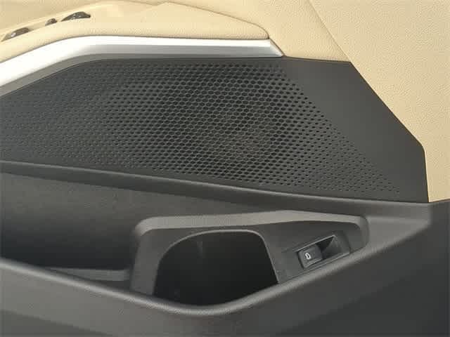 Thumbnail: 2021 BMW 3 Series - 39