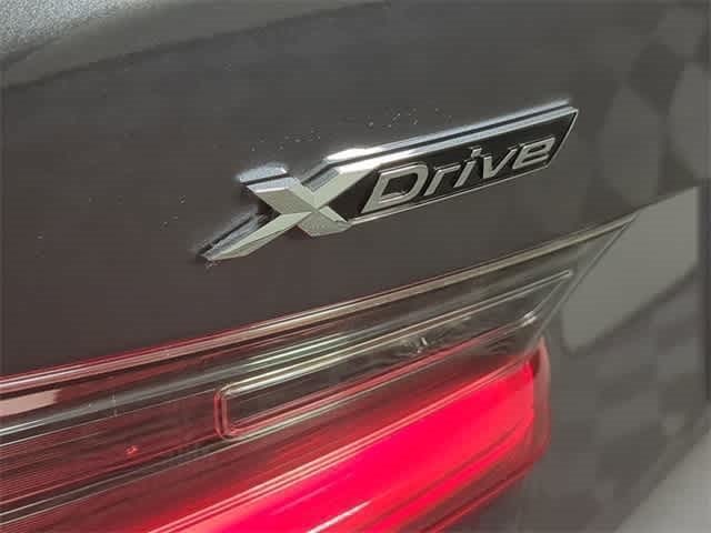 Thumbnail: 2021 BMW 3 Series - 25