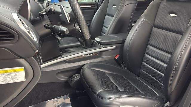 Thumbnail: 2010 Mercedes-Benz M-Class - 11