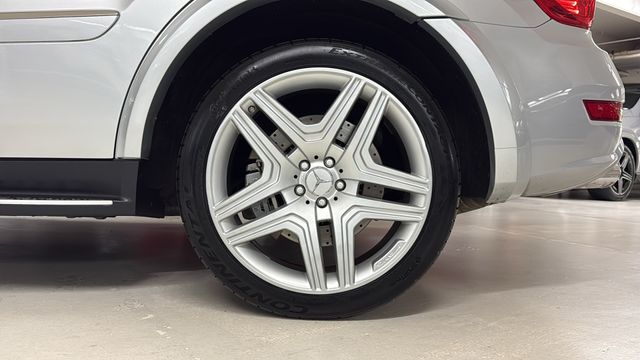 Thumbnail: 2010 Mercedes-Benz M-Class - 8