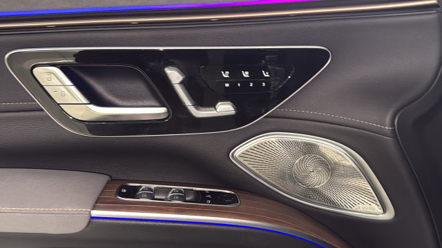 Thumbnail: 2023 Mercedes-Benz EQS - 24