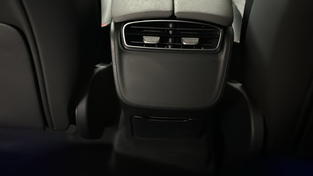 Thumbnail: 2023 Mercedes-Benz EQS - 34