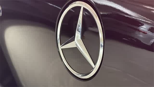 Thumbnail: 2023 Mercedes-Benz EQS - 6
