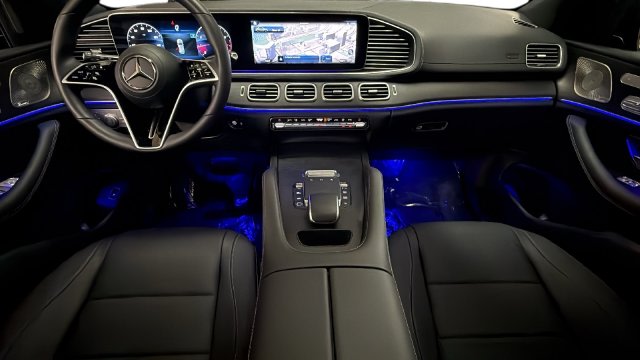 Thumbnail: 2026 Mercedes-Benz GLE - 2