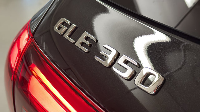 Thumbnail: 2026 Mercedes-Benz GLE - 21