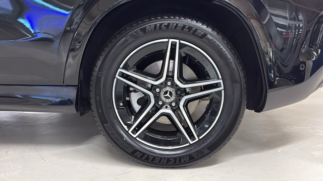 Thumbnail: 2026 Mercedes-Benz GLE - 8