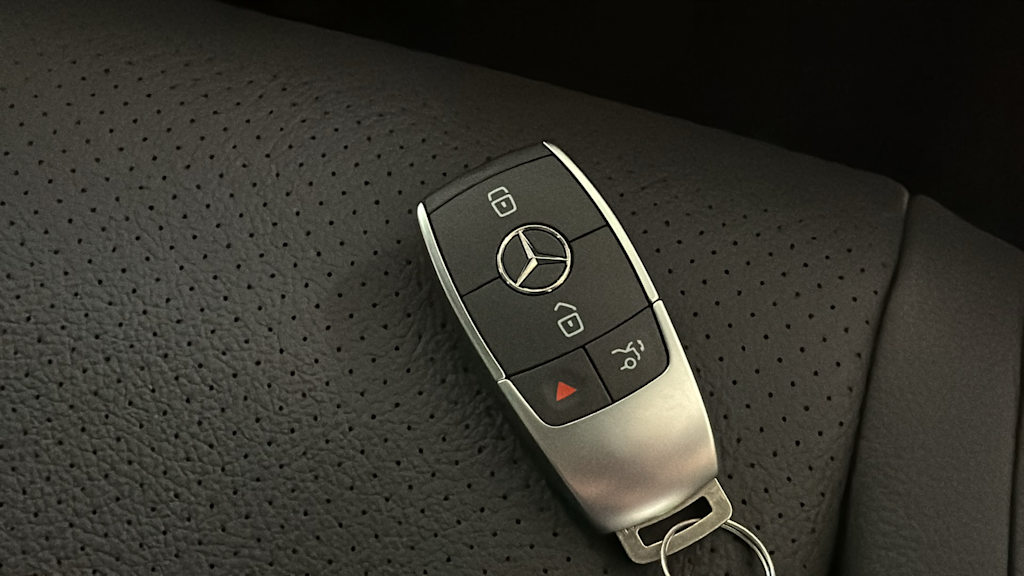 Thumbnail: 2026 Mercedes-Benz GLE - 20