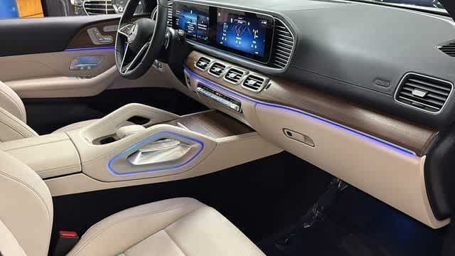 Thumbnail: 2026 Mercedes-Benz GLE - 14