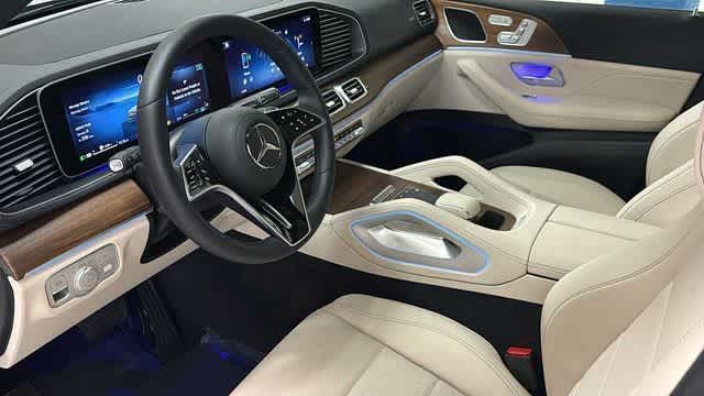 Thumbnail: 2026 Mercedes-Benz GLE - 13
