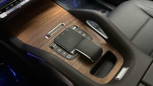 Thumbnail: 2026 Mercedes-Benz GLE - 16