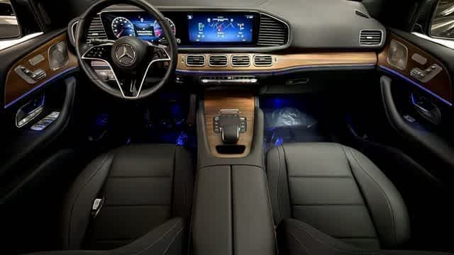 Thumbnail: 2026 Mercedes-Benz GLE - 2