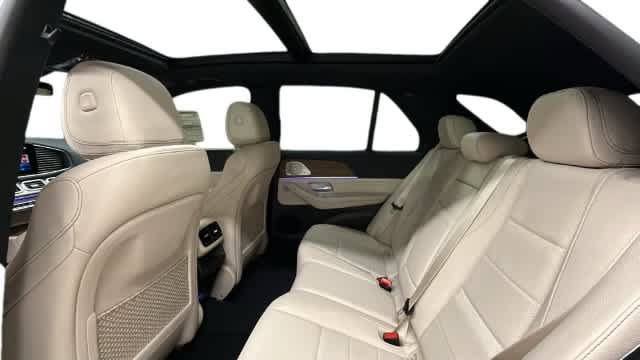 Thumbnail: 2026 Mercedes-Benz GLE - 12