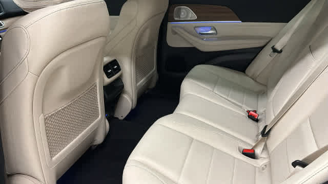 Thumbnail: 2026 Mercedes-Benz GLE - 33