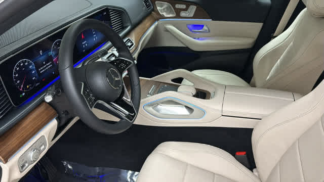 Thumbnail: 2026 Mercedes-Benz GLE - 14