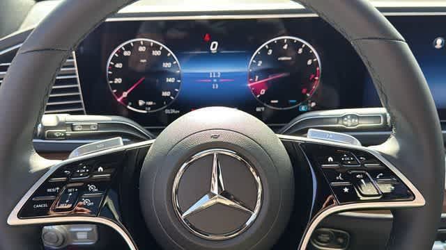 Thumbnail: 2026 Mercedes-Benz GLE - 27