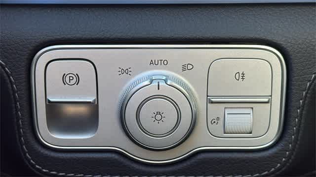 Thumbnail: 2024 Mercedes-Benz GLE - 25