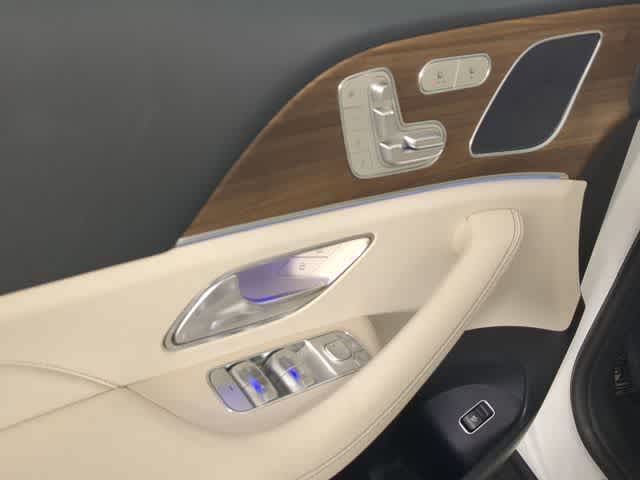 Thumbnail: 2026 Mercedes-Benz GLE - 25