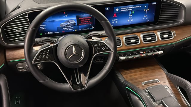 Thumbnail: 2026 Mercedes-Benz GLE - 13