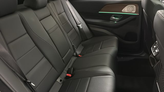 Thumbnail: 2026 Mercedes-Benz GLE - 37