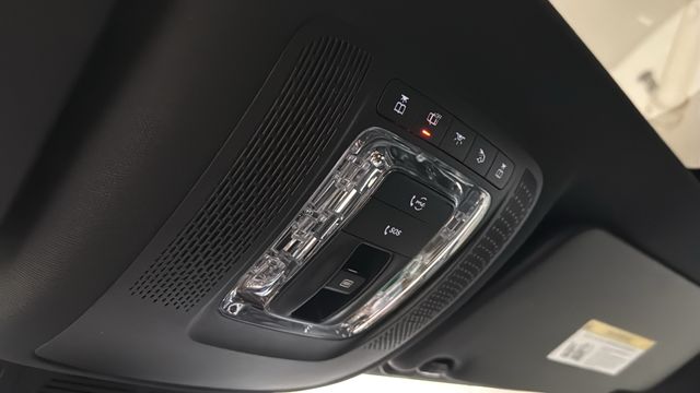 Thumbnail: 2026 Mercedes-Benz GLE - 31