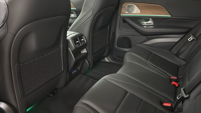 Thumbnail: 2026 Mercedes-Benz GLE - 12