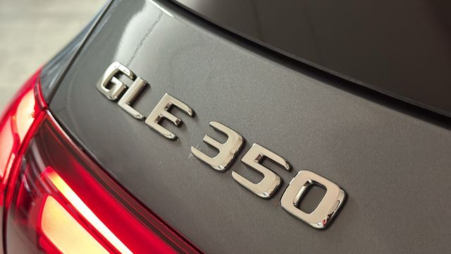 Thumbnail: 2026 Mercedes-Benz GLE - 7