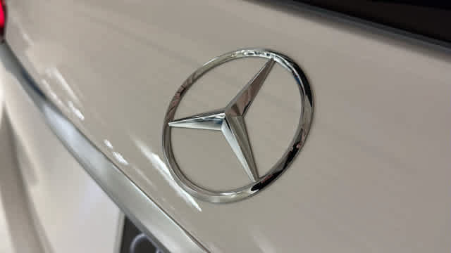 Thumbnail: 2026 Mercedes-Benz GLE - 19